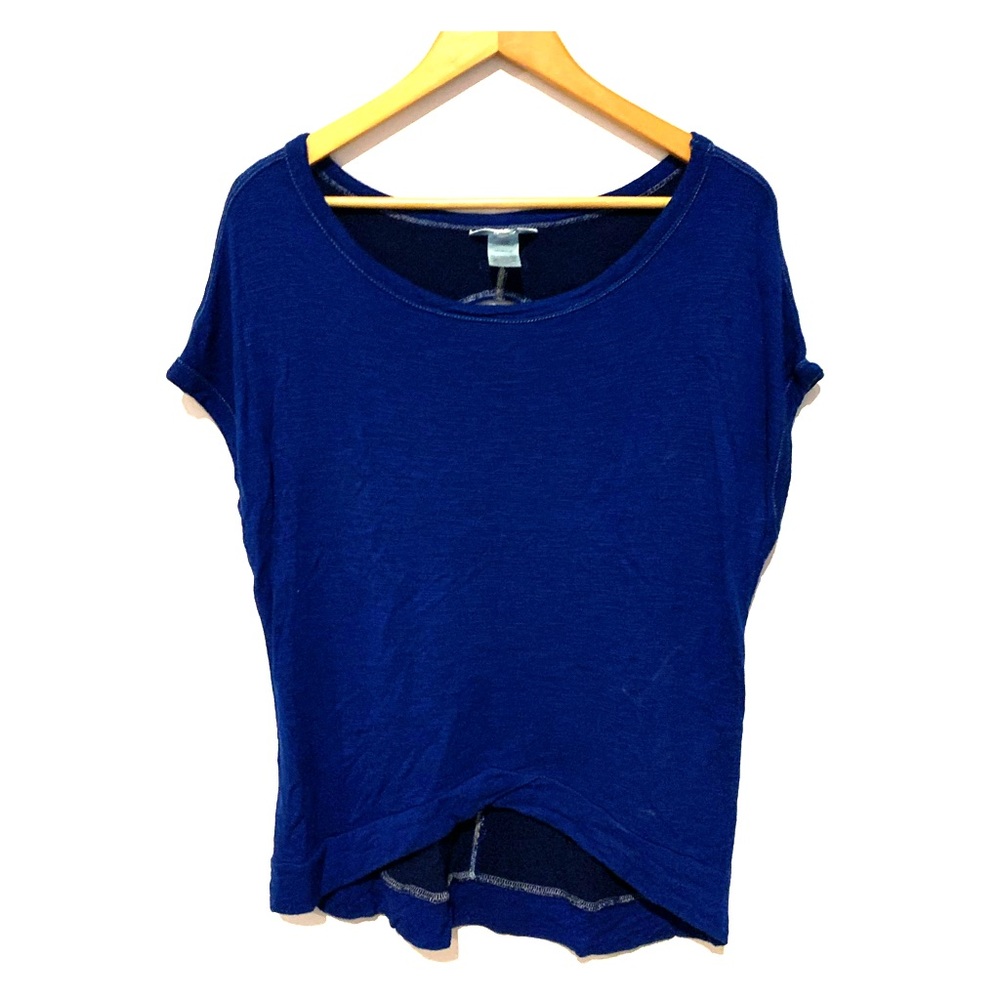 Hard Tail Forever Large flowy top with open back